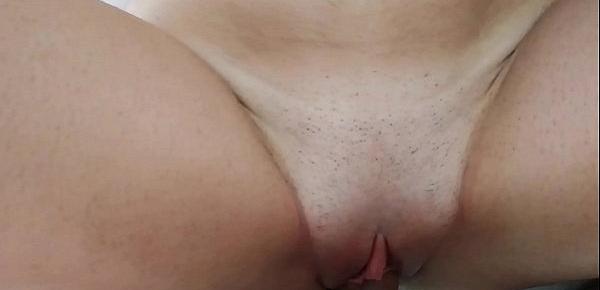  Tremenda mamada y sexo mostrando culo de la pelirroja | Red Roxxxanne
